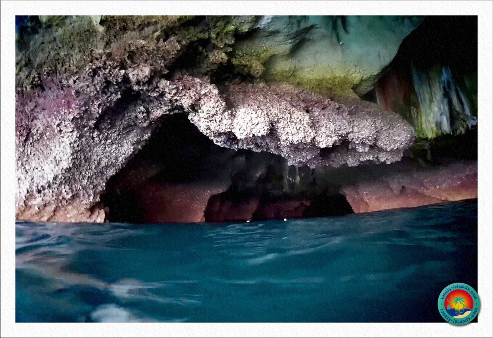 Eingang zur Emerald Cave